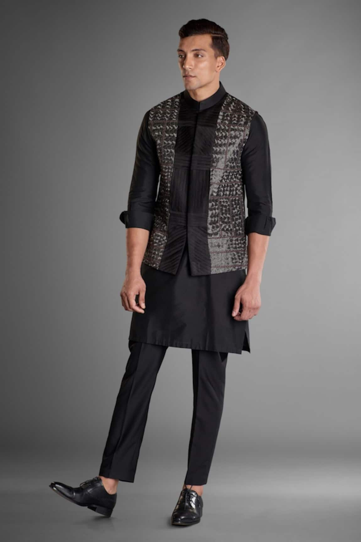 More Mischief Geometric Pleated Bundi & Kurta Set