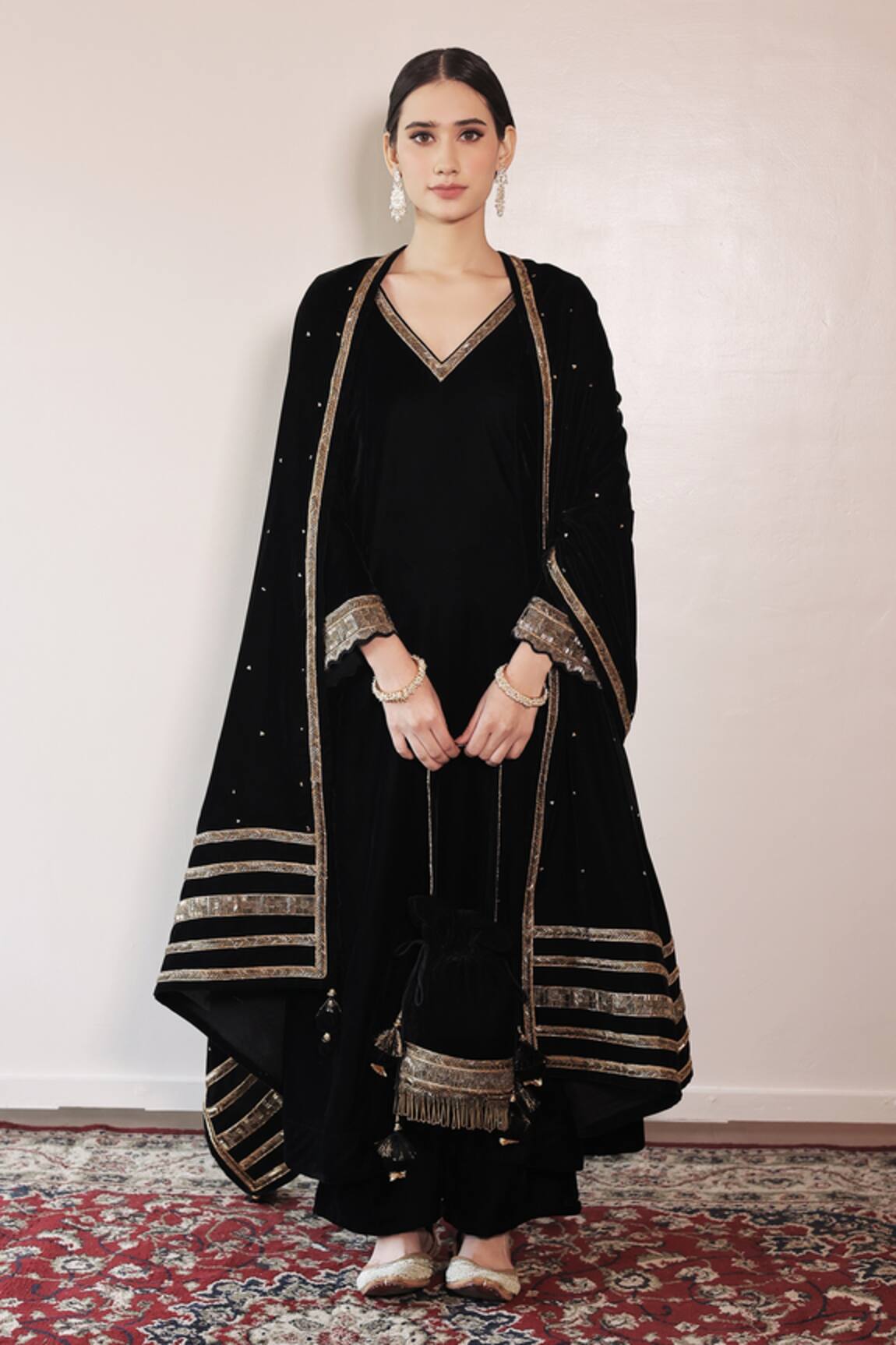 Shrutkirti Sleeve Embroidered Kurta Palazzo Set