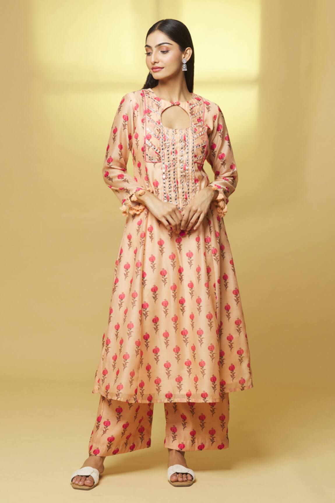 Kalakaari By Sagarika Chanderi Blooming Flower Print Kurta With Pant