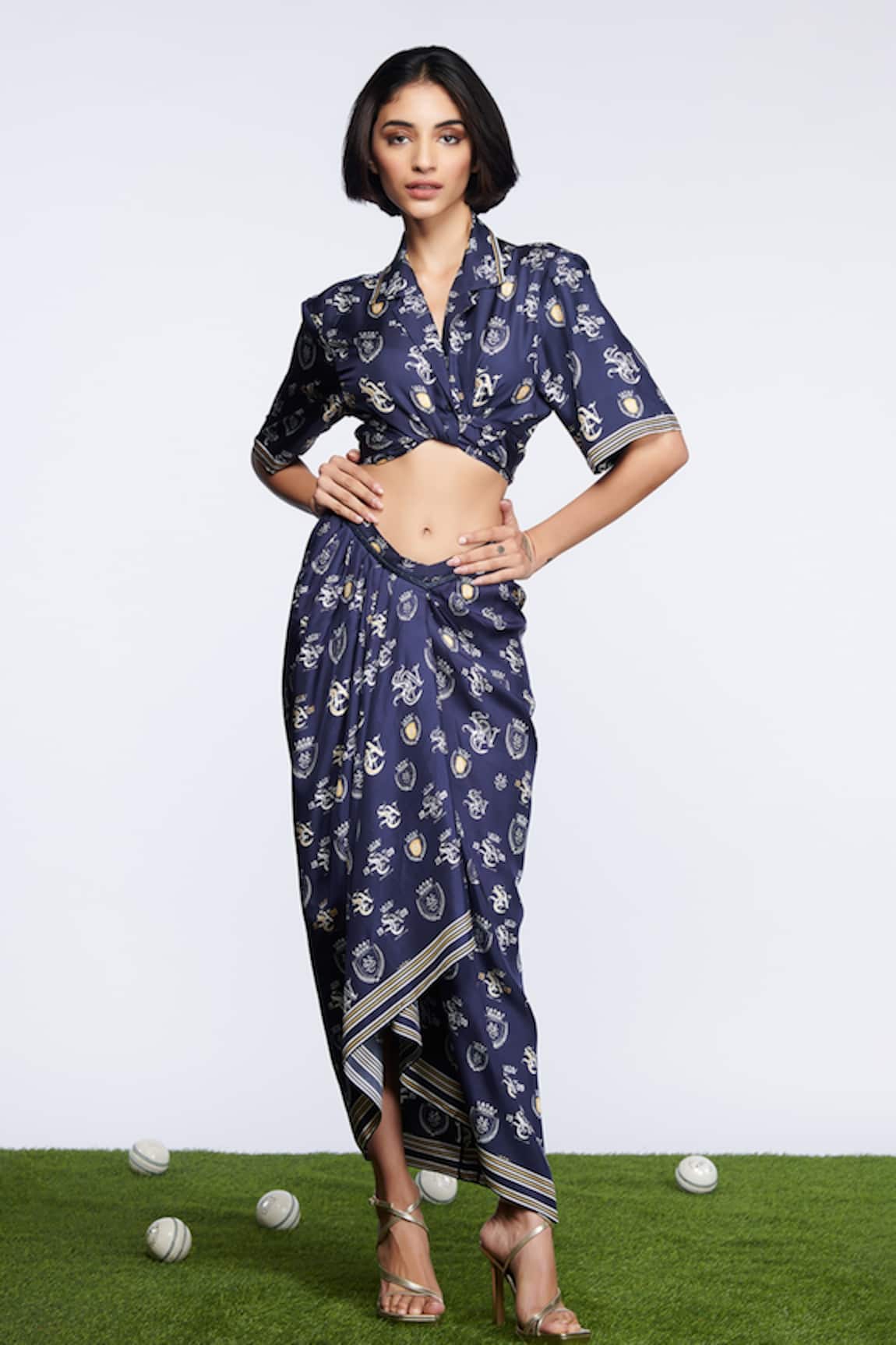 S&N By Shantnu Nikhil Printed Draped Skirt 