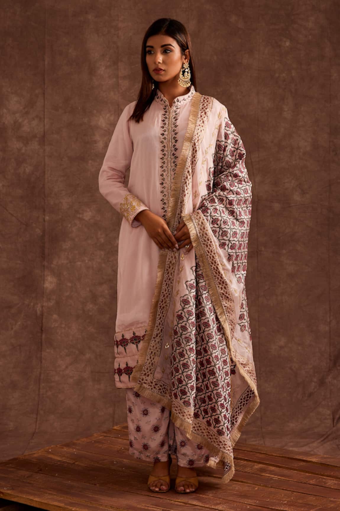 The Home Affair Floral Print Straight Kurta Set