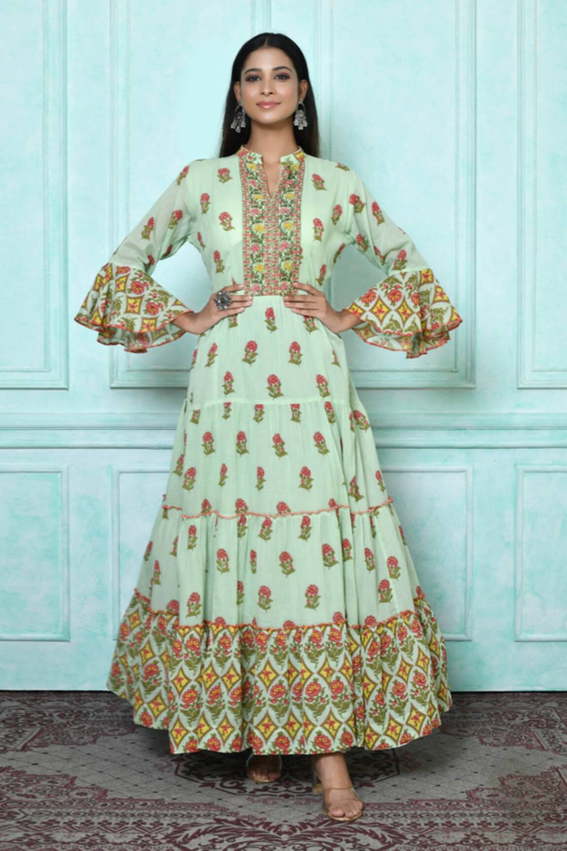 Nazaakat by Samara Singh Cotton Silk Printed Kurta