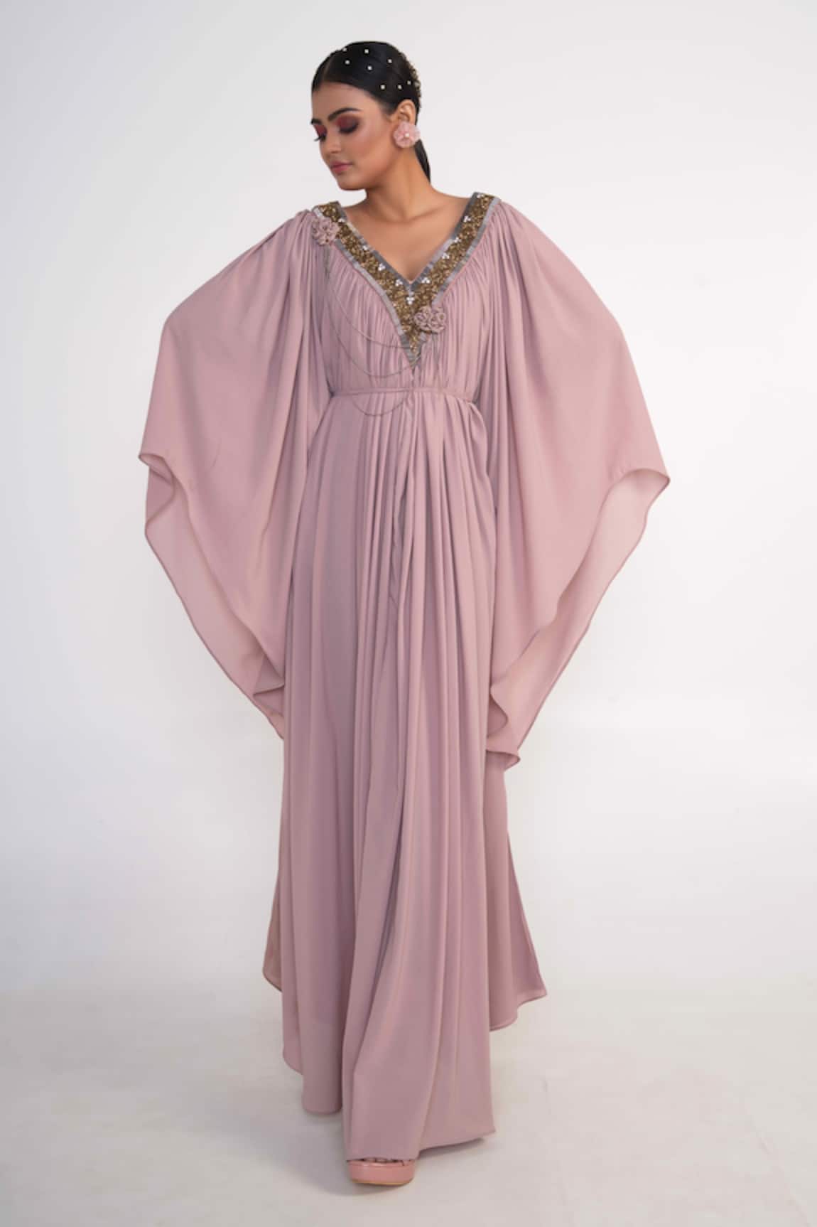 Merge Design Floral Placket Embroidered Kaftan 