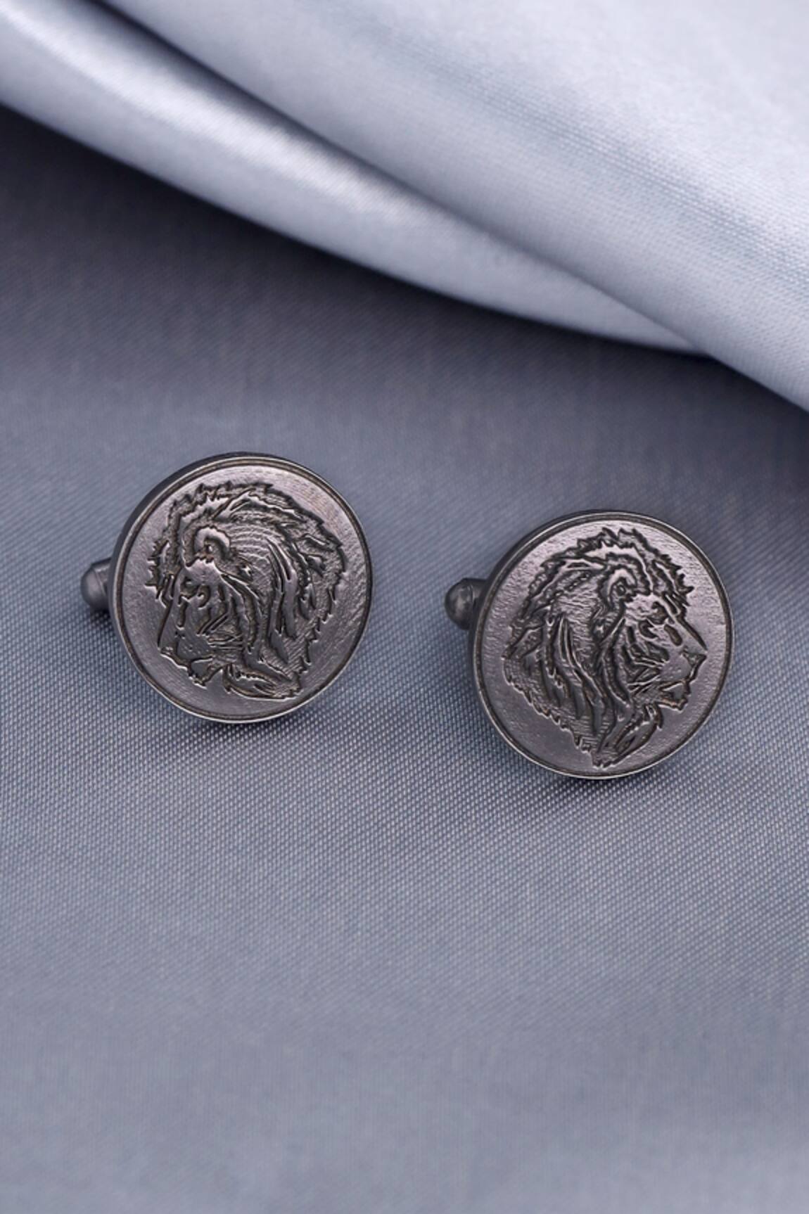 Cosa Nostraa Lion Carved Cufflinks