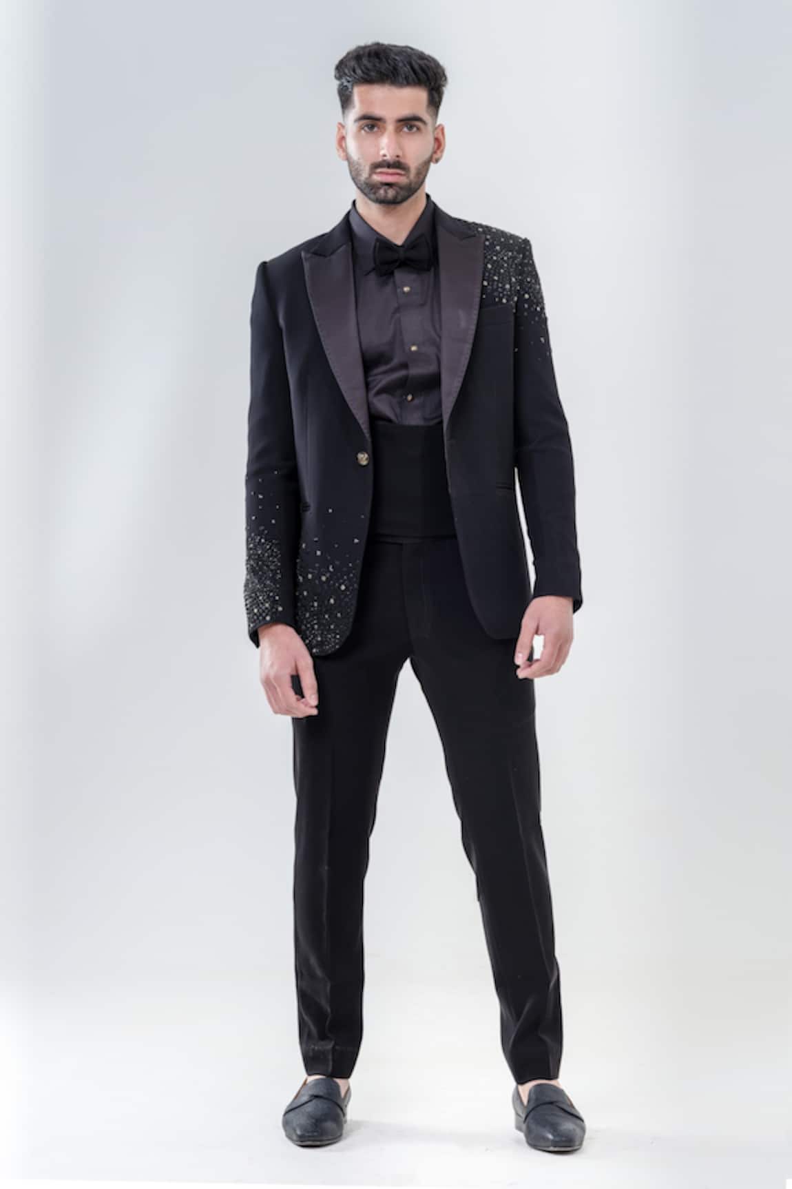 Amrit Dawani Black Embroidered Tuxedo Set 