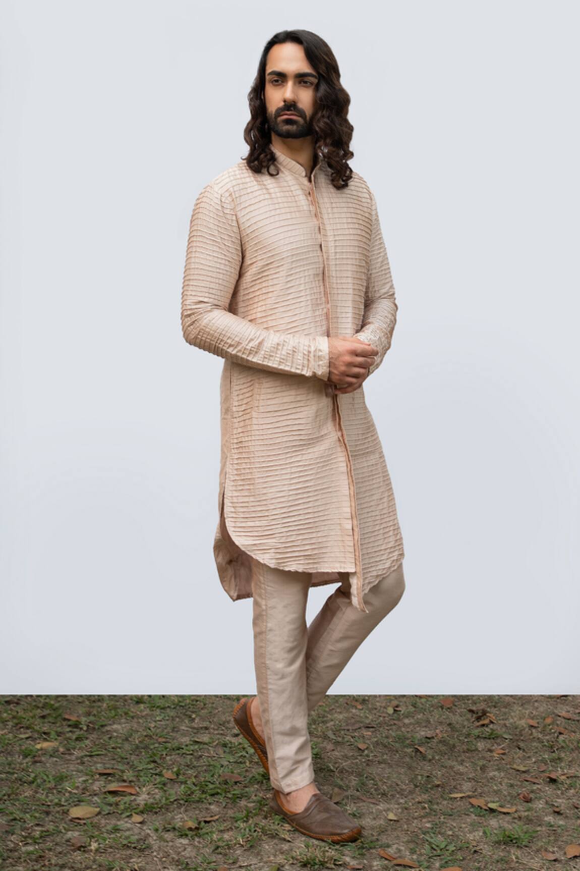 Kaka Calcutta Asymmetric Hem Kurta Set