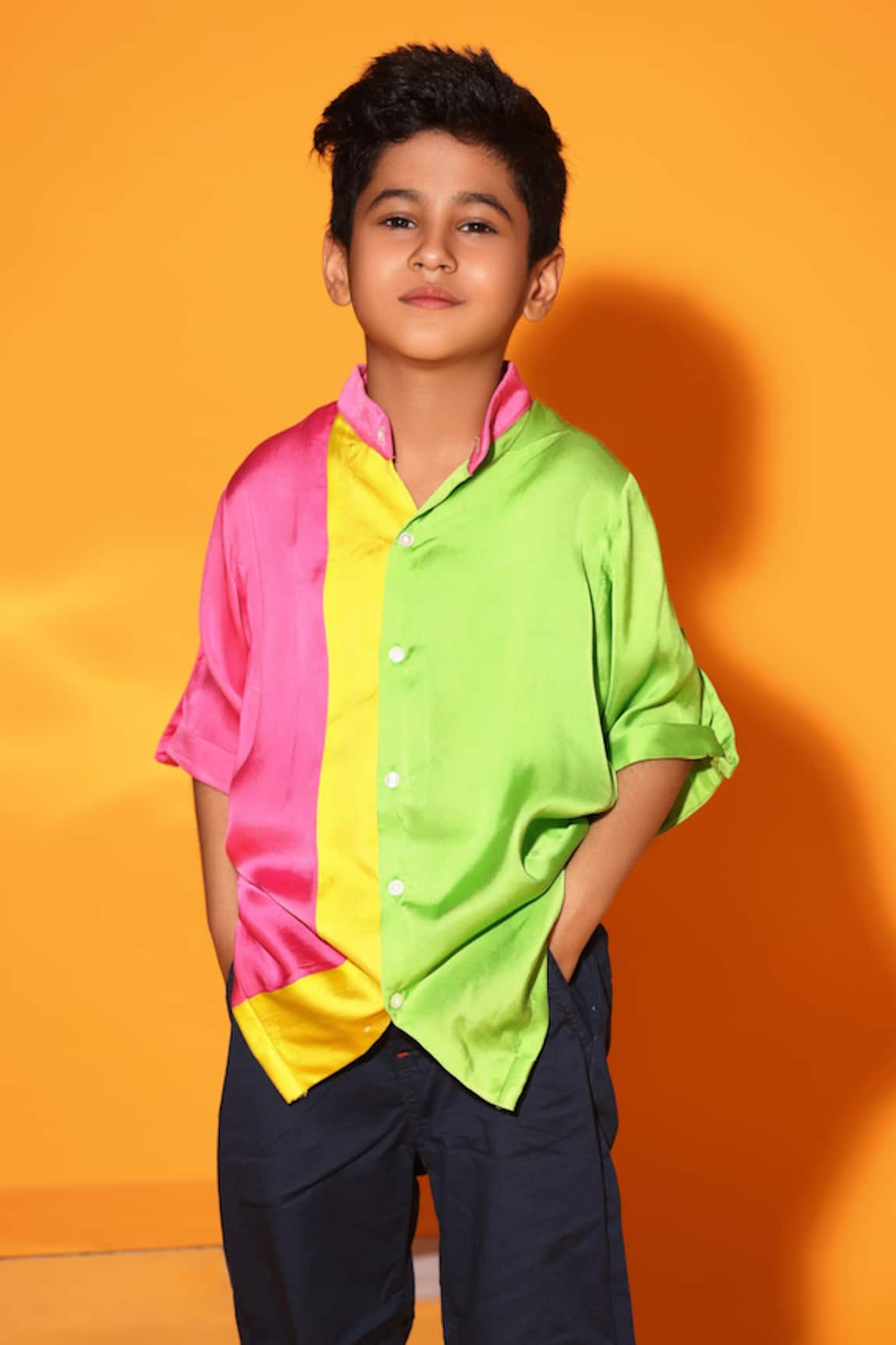 LittleCheer Color Blocked Band Collar Shirt