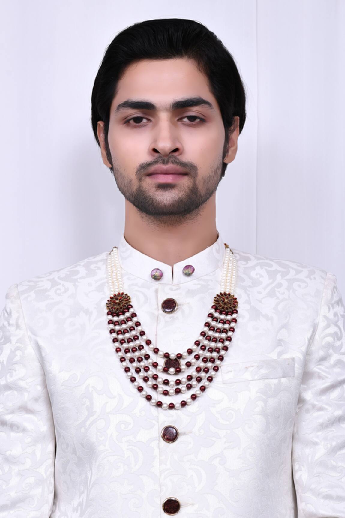 Nazaakat by Samara Singh Floral Design Mala