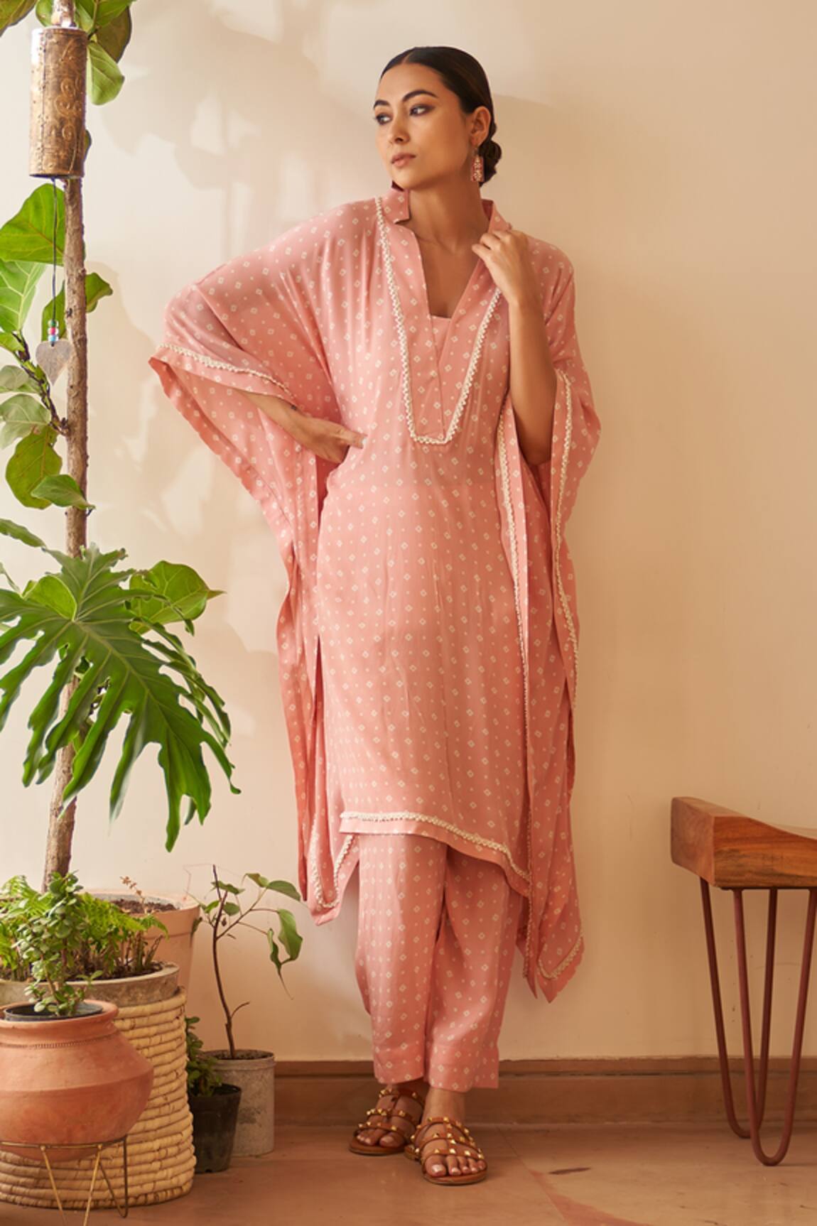 Rekha Agra Diamond Print Kaftan With Pant