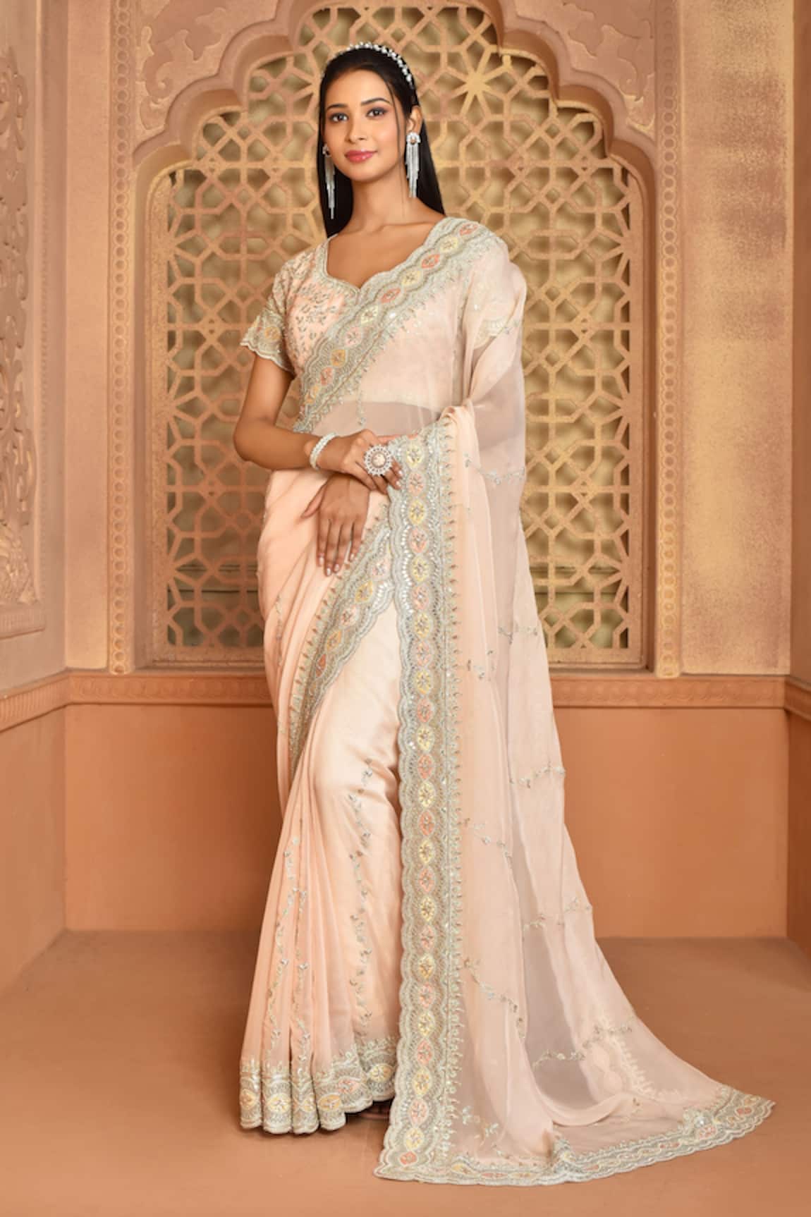 Kalighata Saanvi Embroidered Saree With Blouse 