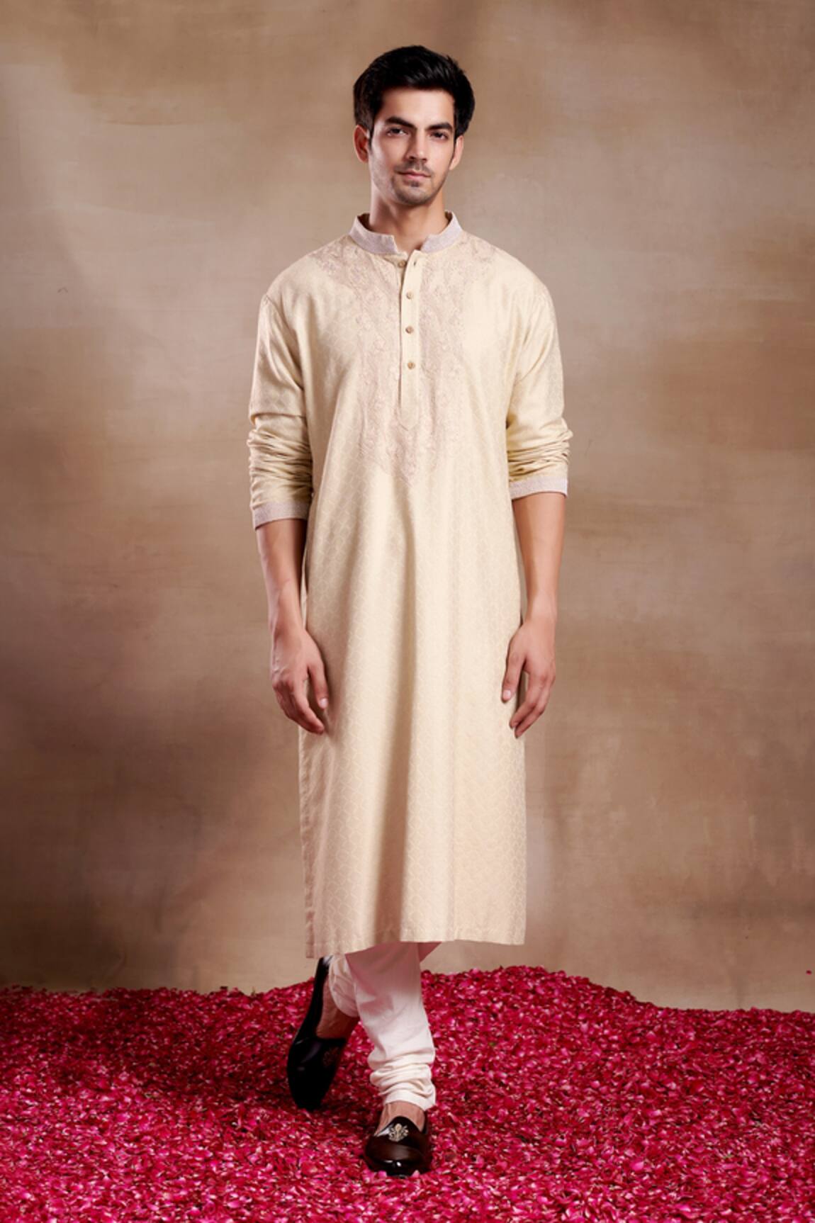 Shasha Gaba Maha Embroidered Kurta