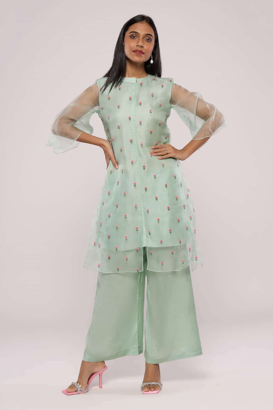 MAYU KOTHARI Layered Rose Hand Embroidered Kurta