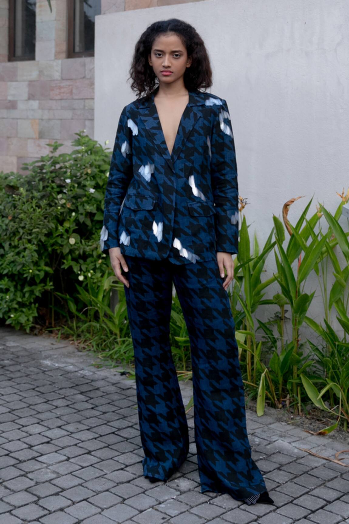 Kavya Singh Kundu Rangoon Embellished Blazer With Bell Bottom