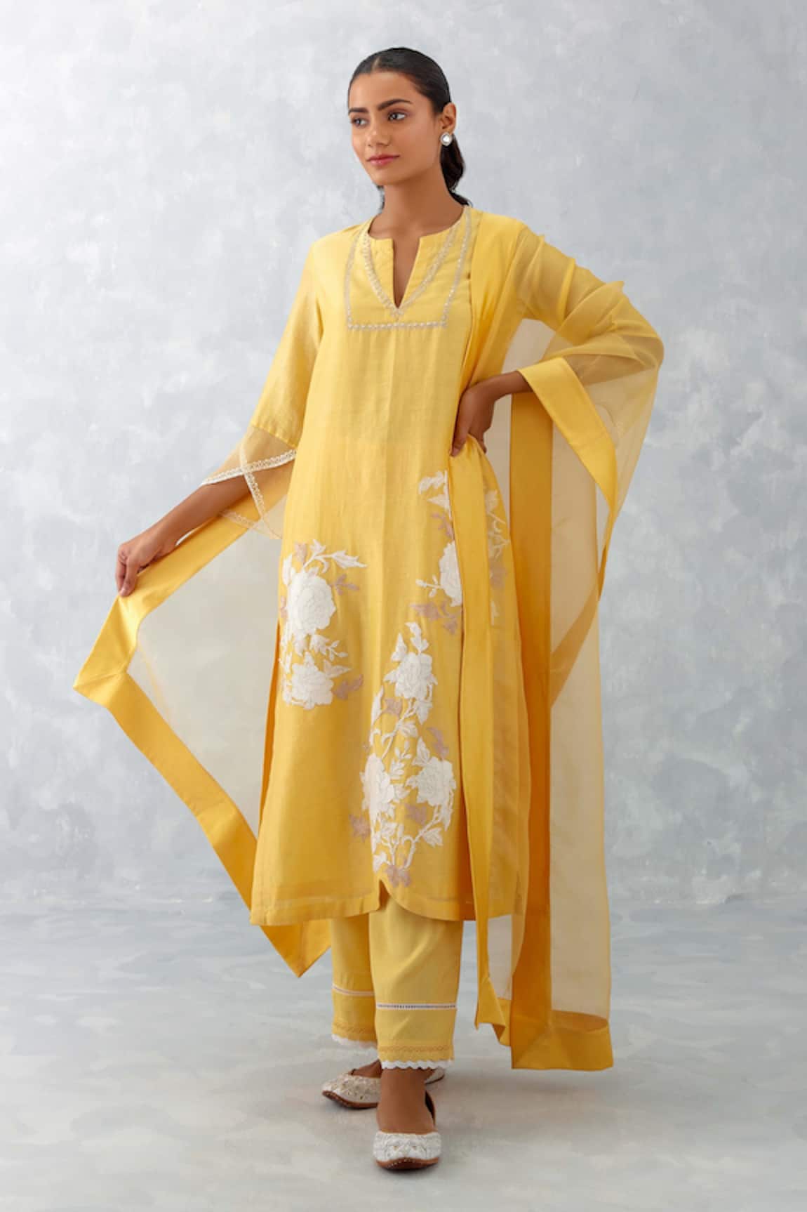 Devnaagri Dori & Pittan Floral Work Kurta Pant Set