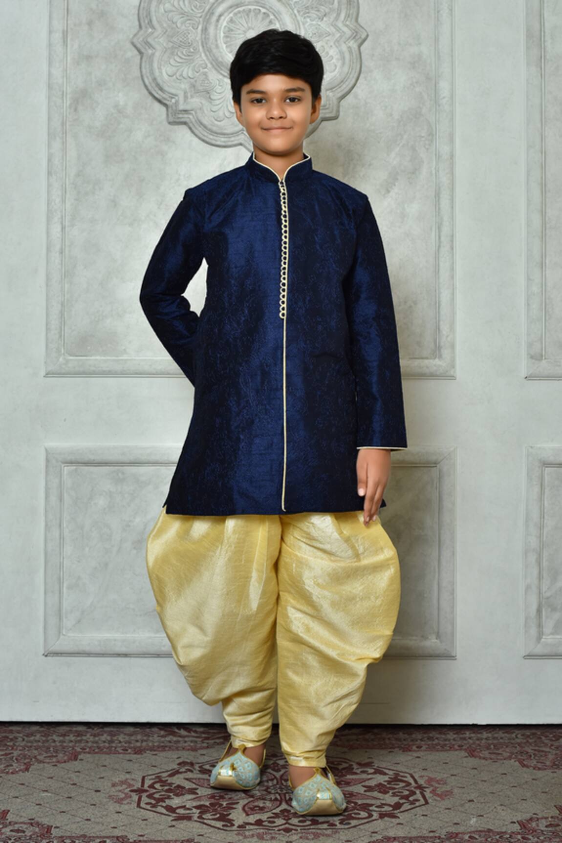 Petite Pomme Navy Blue Thread Work Kurta Set 