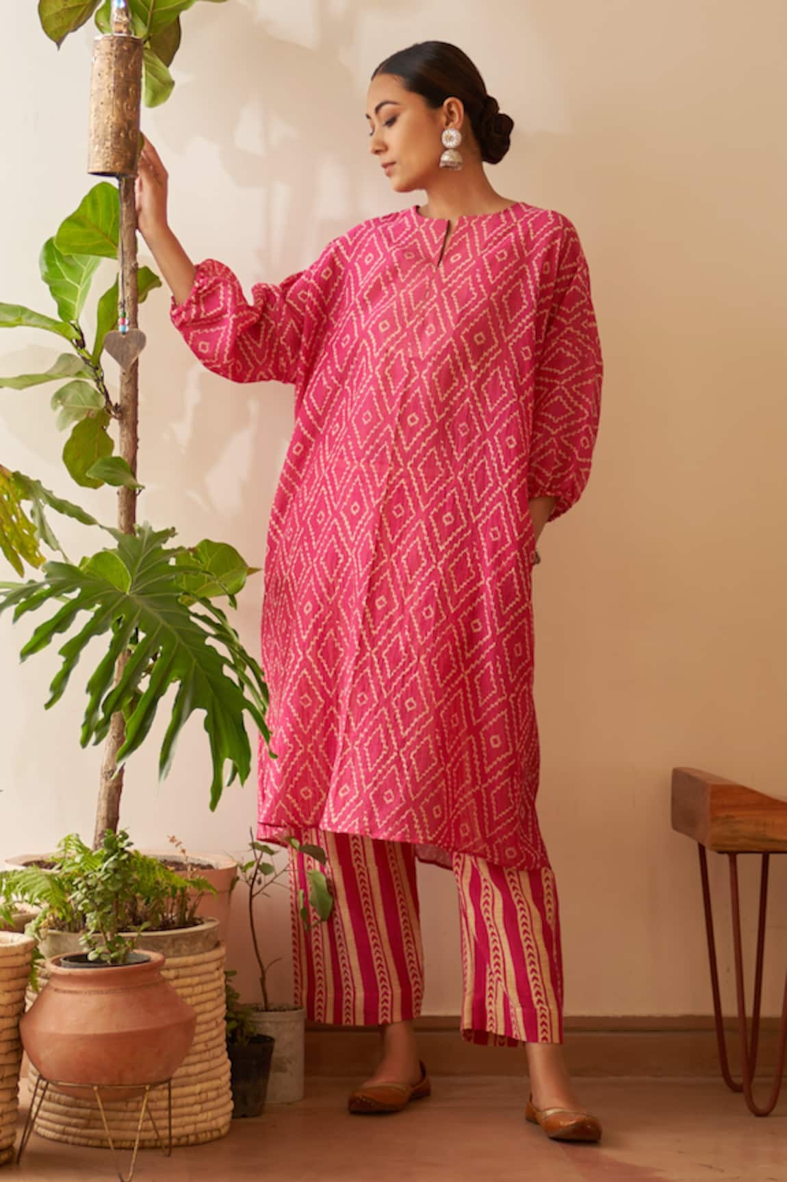 Rekha Agra Diamond Print Kurta With Pant