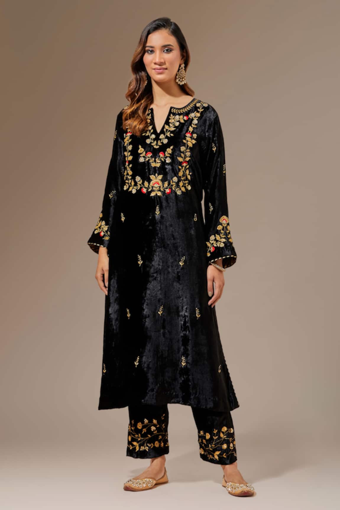 Anantaa By Roohi Velvet Floral Embroidered Palazzo Pant  