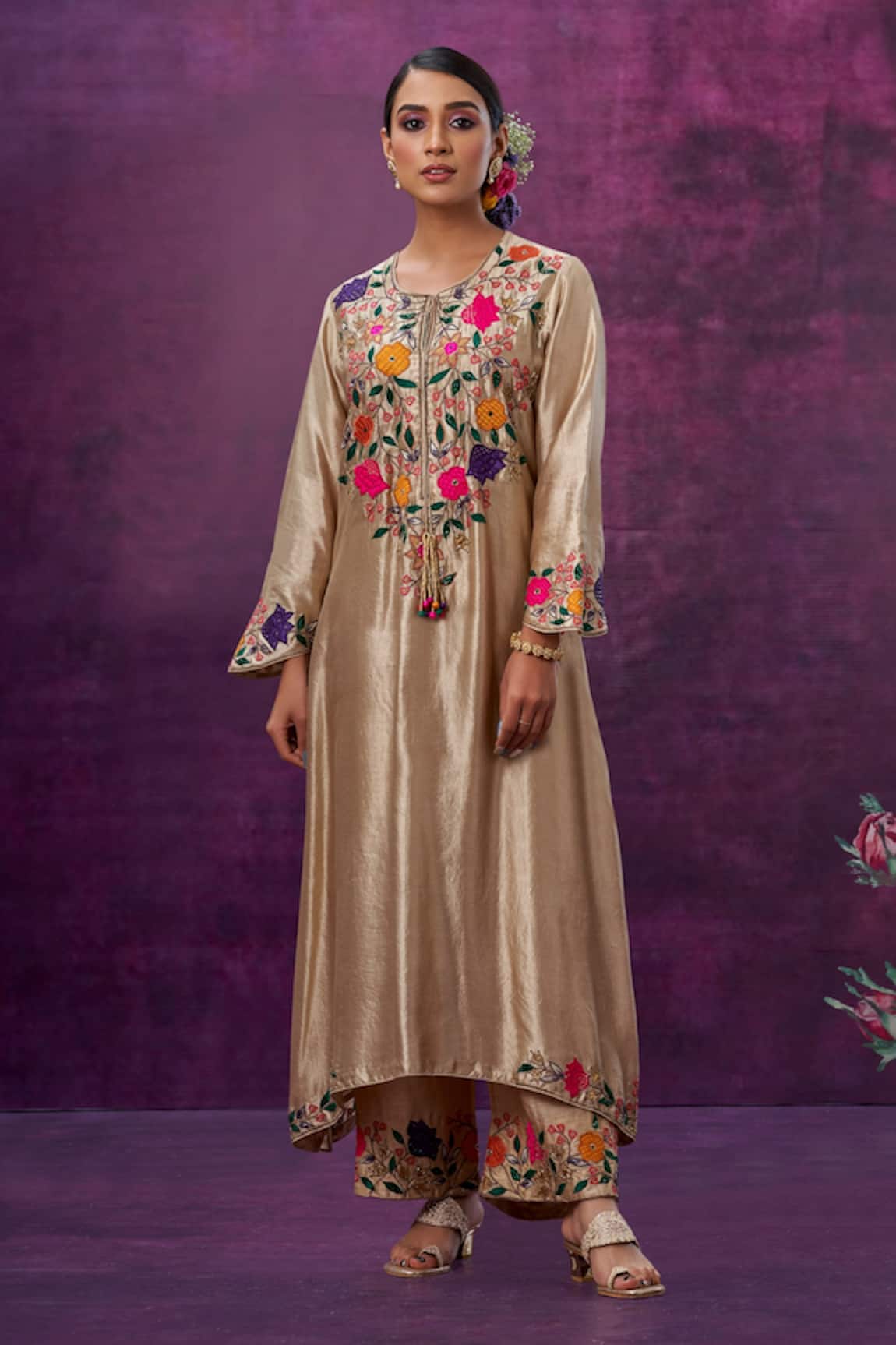 Label Niti Bothra Applique Kurta And Palazzo Set