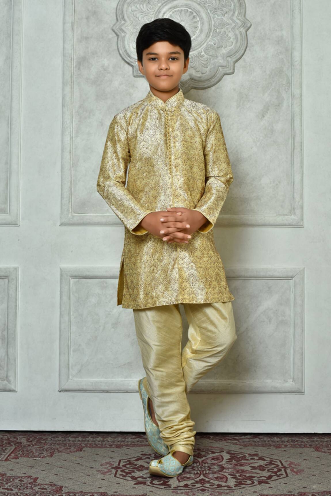 Petite Pomme Paisley Embroidered Kurta & Churidar Set 