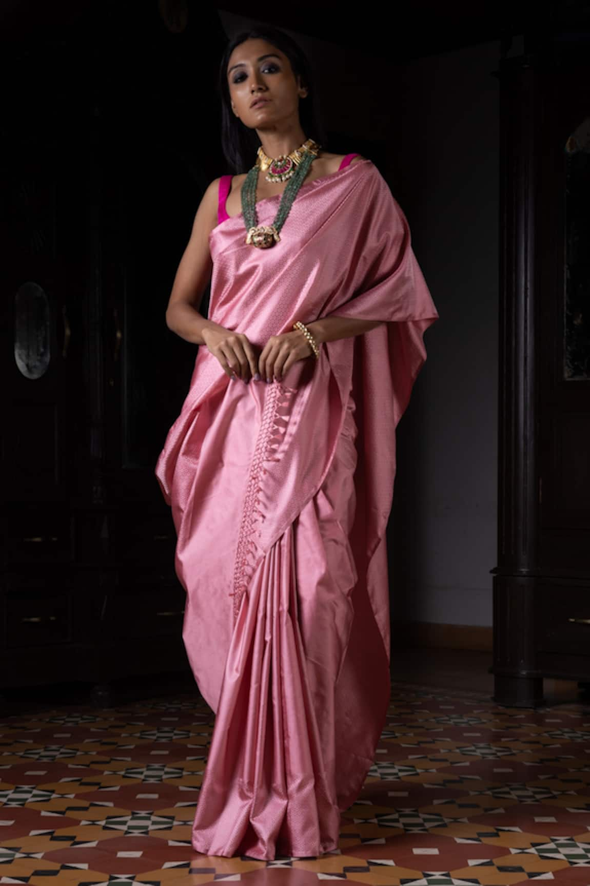 Kasturi Kundal Gulabi Anchal Hand Woven Saree