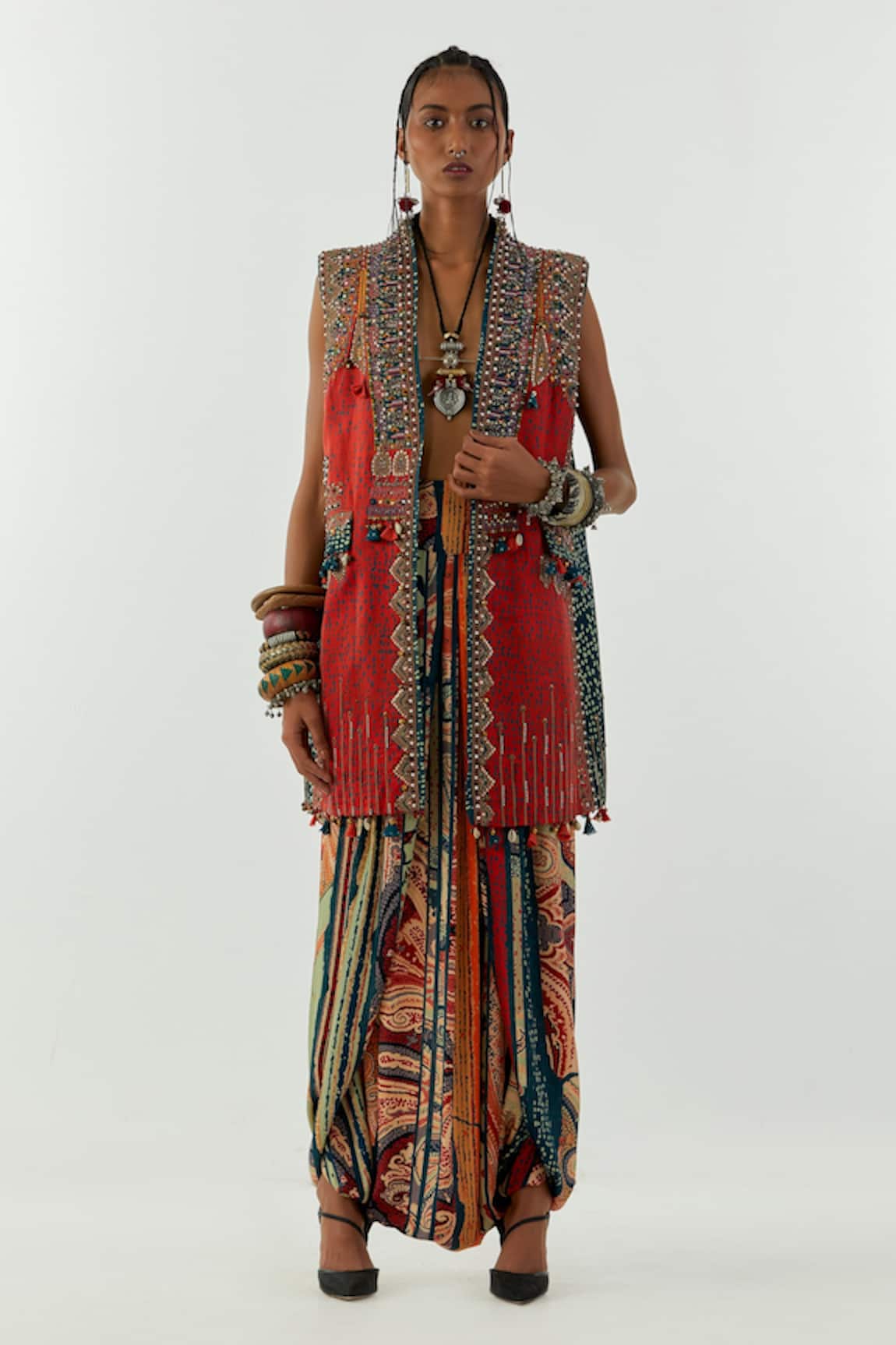 Aseem Kapoor Ruhi Sleeveless Jacket