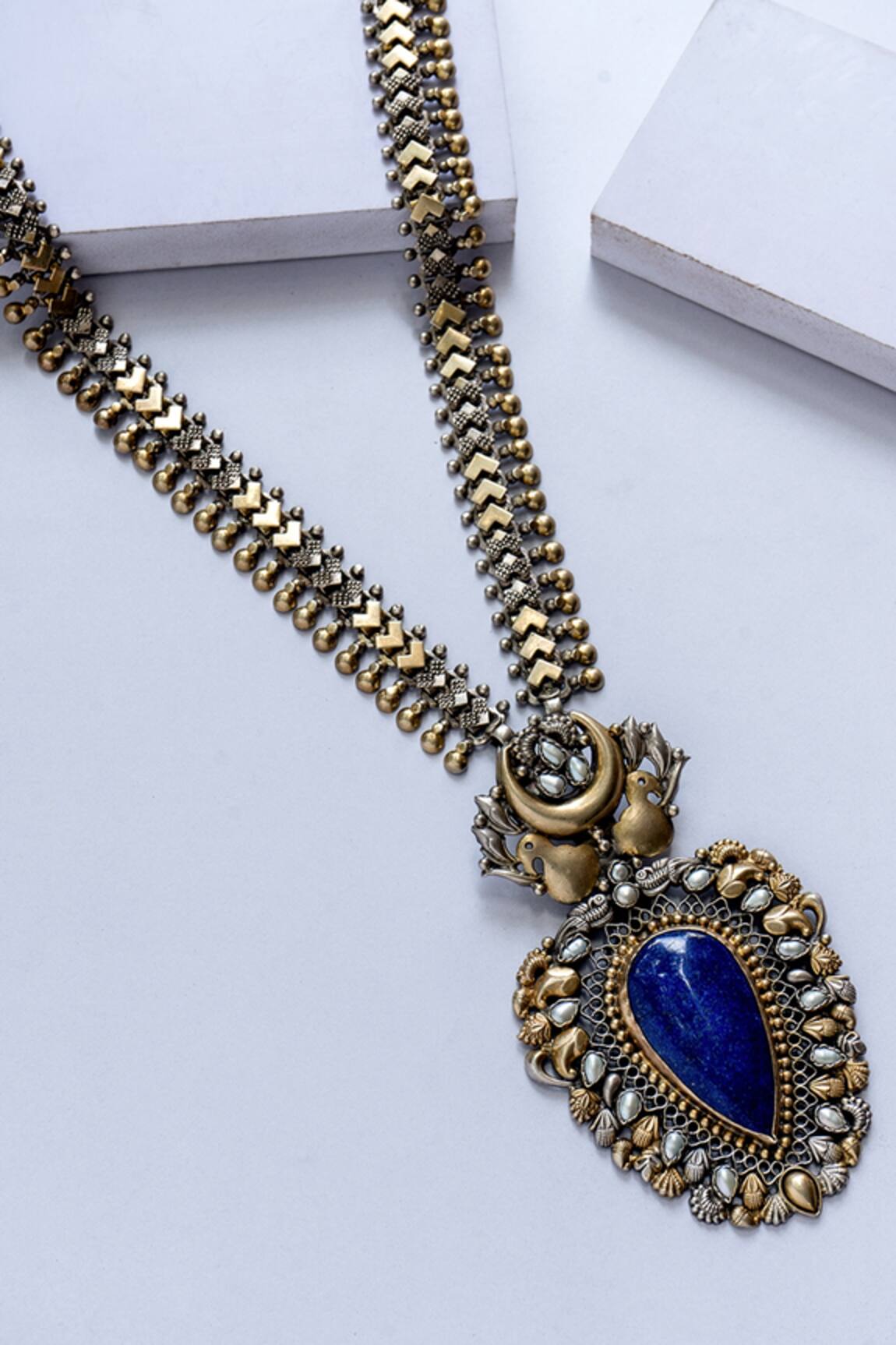 Neeta Boochra Two Tone Lapis Pendant Necklace