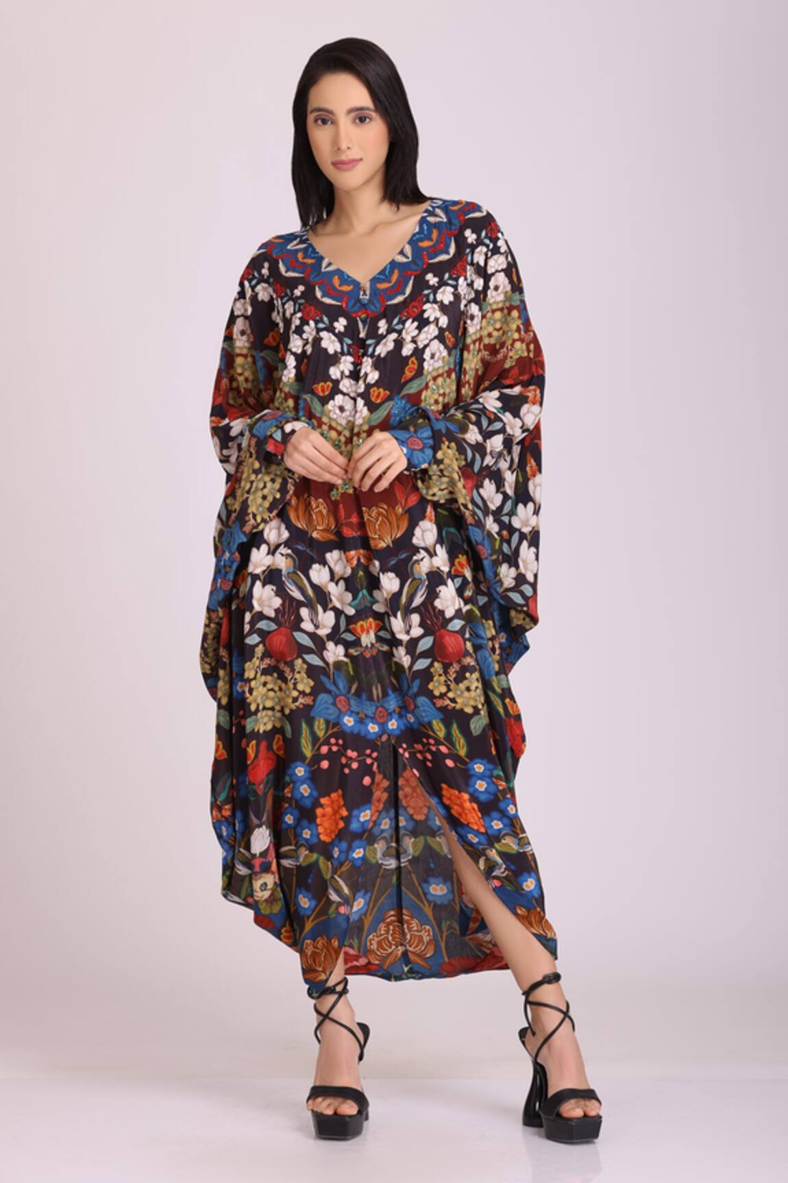 Alpona Designs By Soham Acharya Printed V Neck Dress
