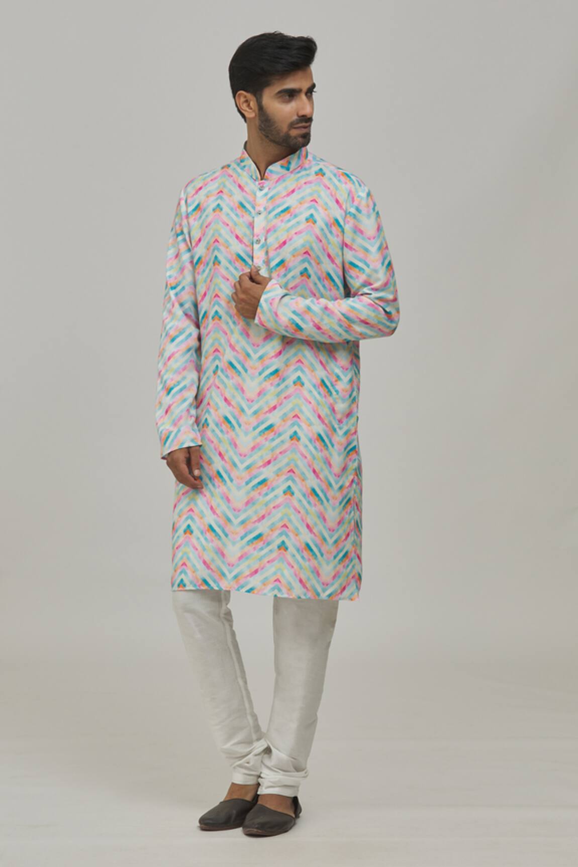 Khwaab by Sanjana Lakhani Chevron Print Kurta Set