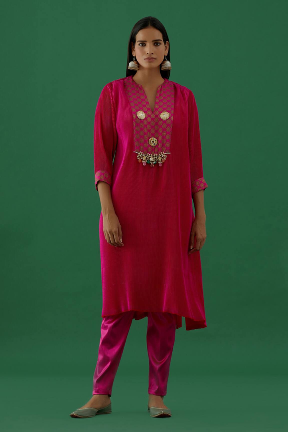 5elements Brooch Embellished Tunic