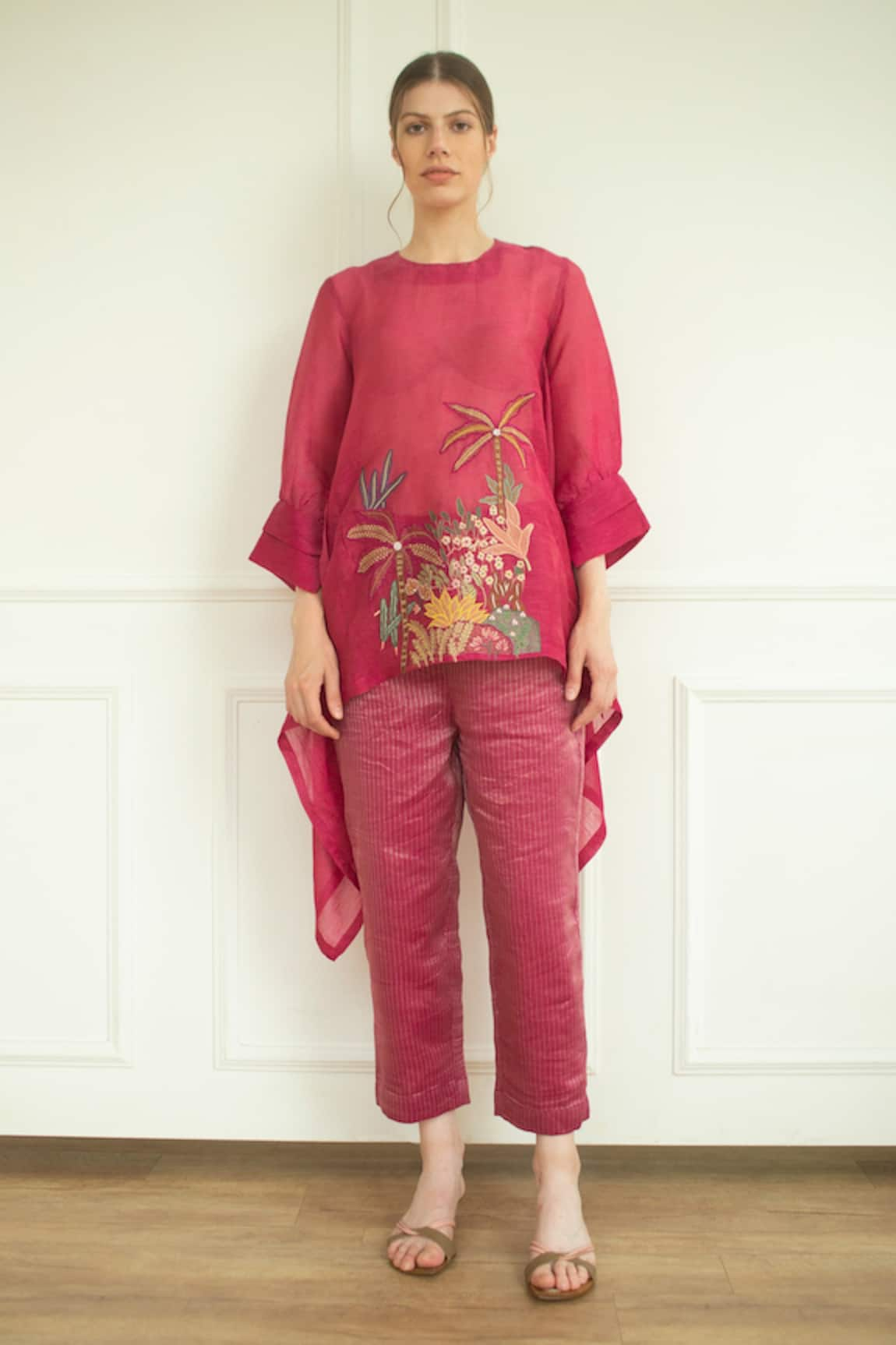 Oja Applique Embroidered Tunic & Pant Set