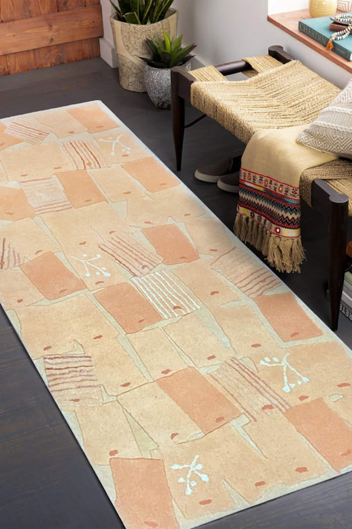 Qaaleen Sandy Hand Tufted Rug