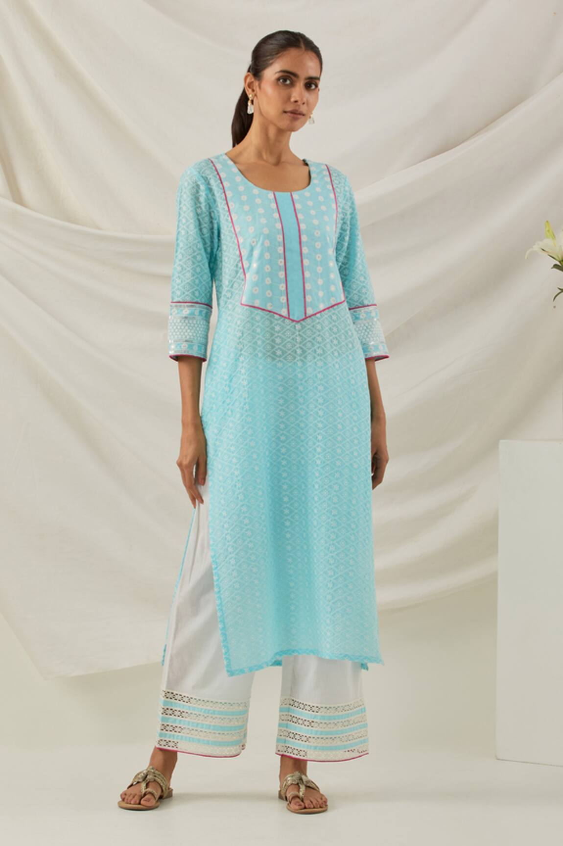 The Indian Cause Geometric Embroidered Chikankari Kurta With Palazzo 