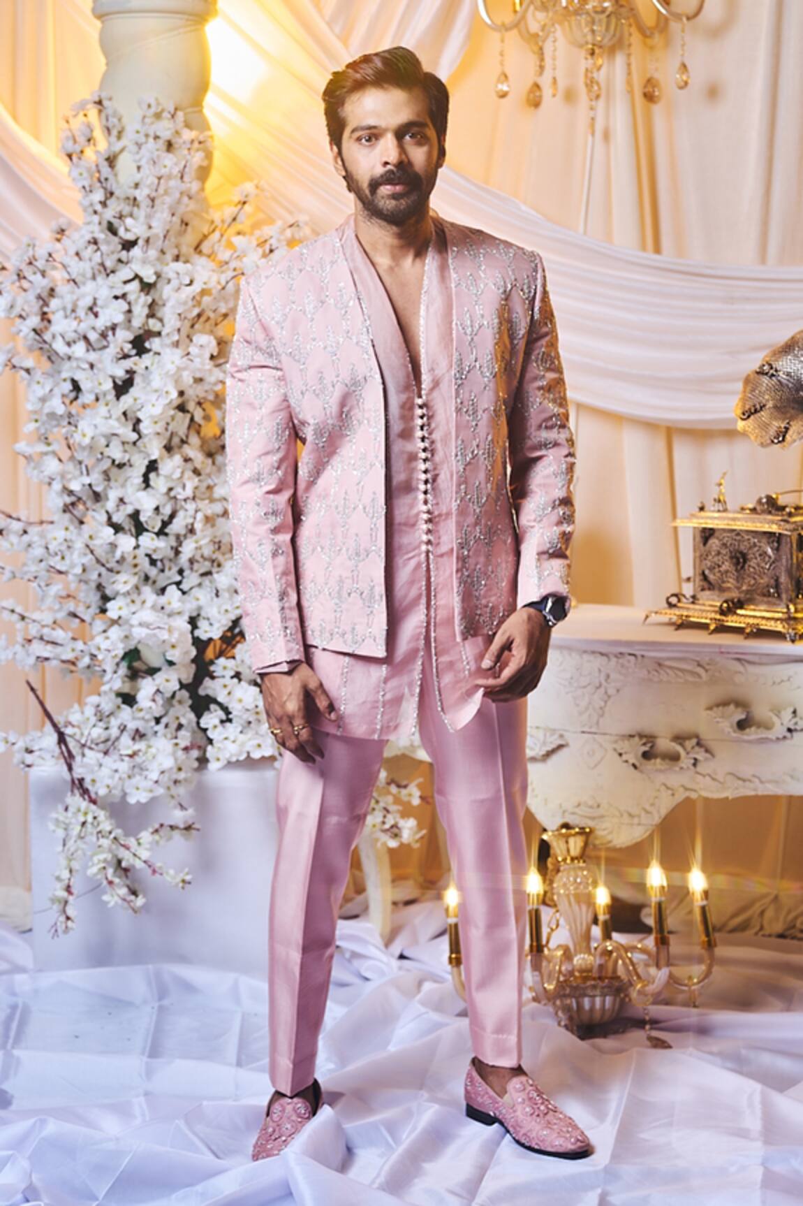 Varun Chakkilam Metallic Wire Embroidered Open Jacket & Kurta Set