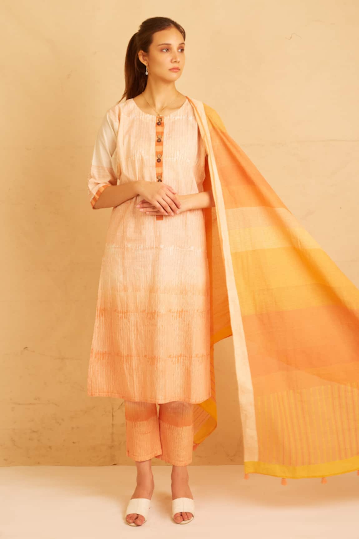 Banana Labs Delight Cotton Geometric Print Kurta Pant Set