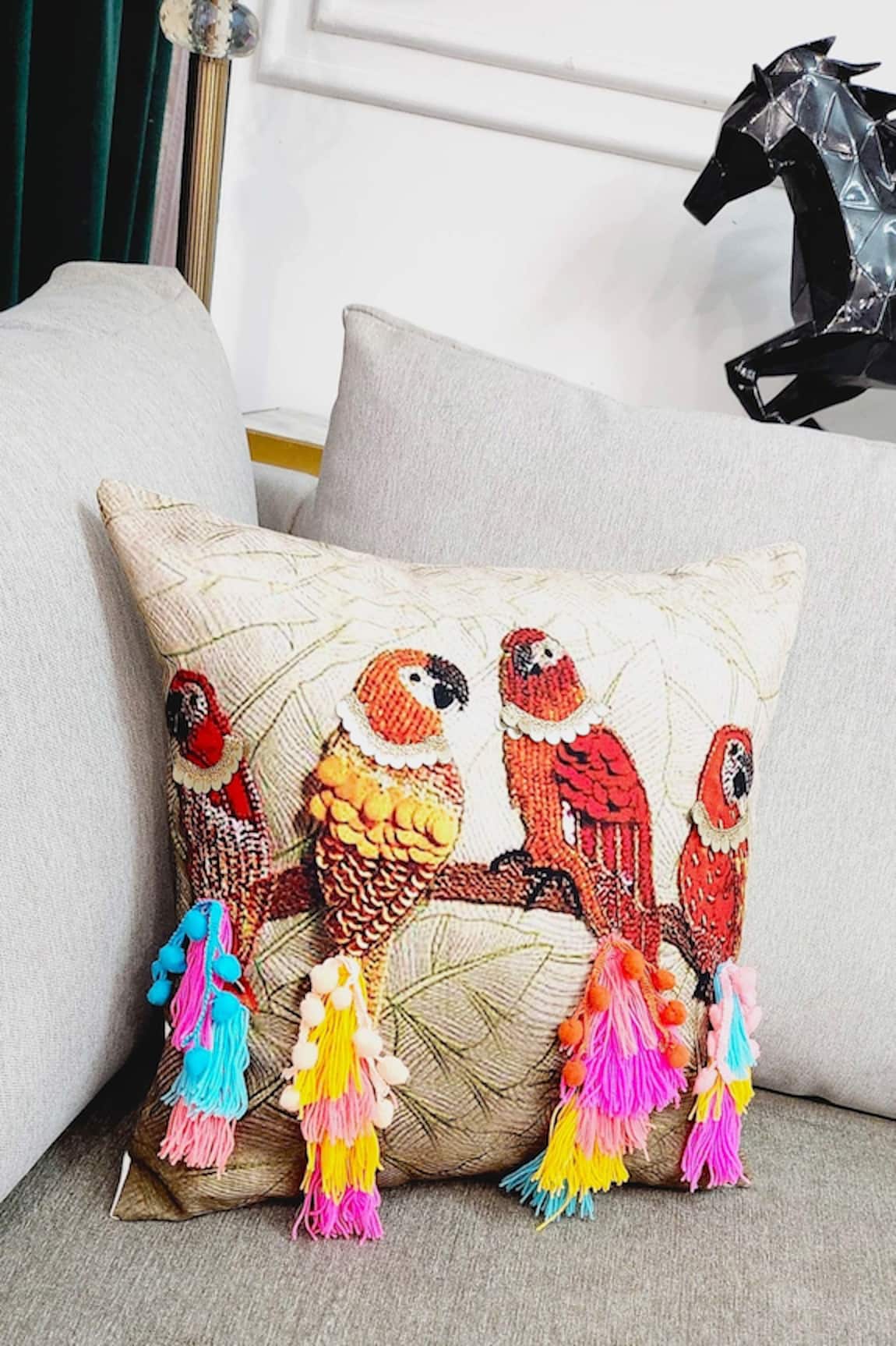 Throwpillow Parrot Embroidered Cushion Cover
