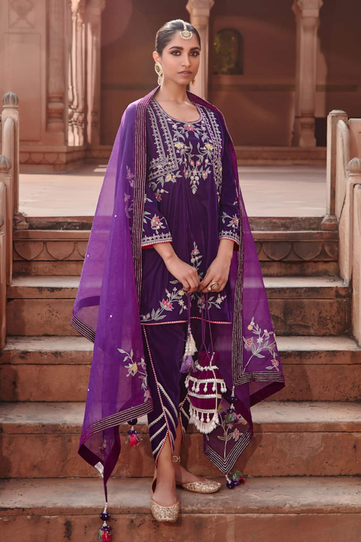 Ajiesh Oberoi Dori Embroidered Short Kurta Set 
