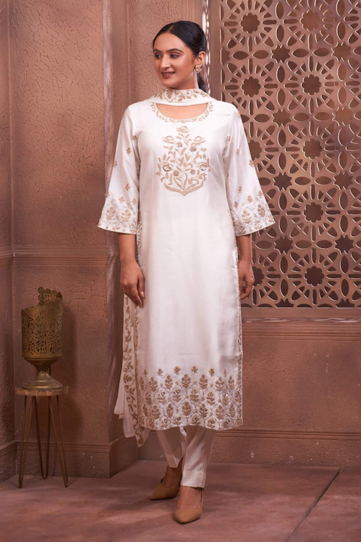 Geetika Jain Dori & Dabka Embroidered Kurta Set