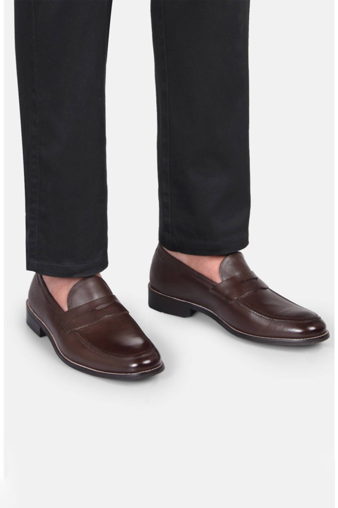 Hats Off Accessories Round Toe Penny Loafers