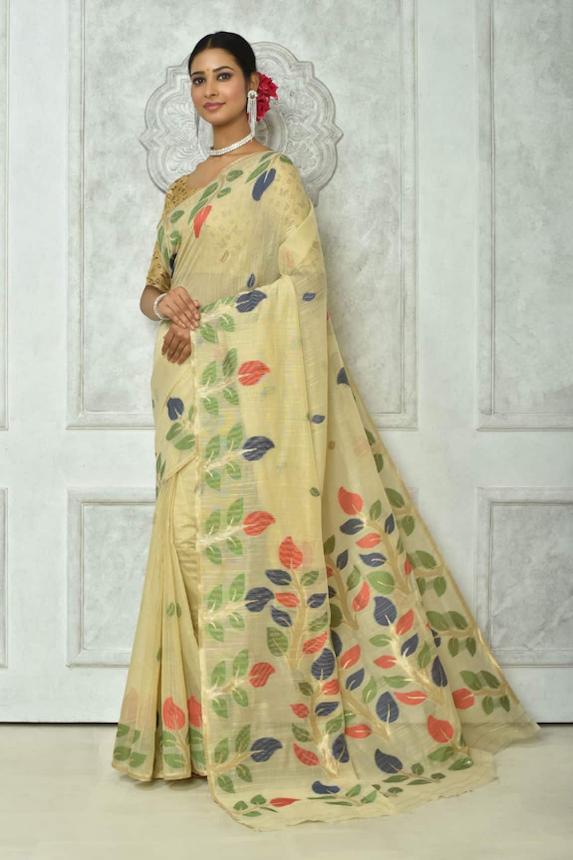 Nazaakat by Samara Singh Floral Print Saree With Running Blouse