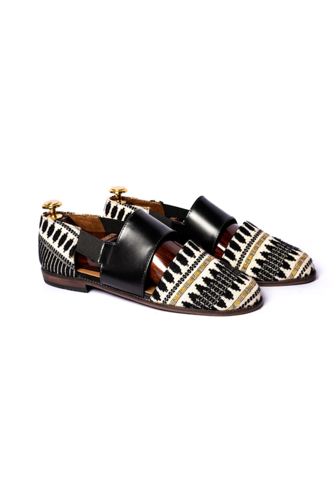 Artimen Geometric Pattern Sandals