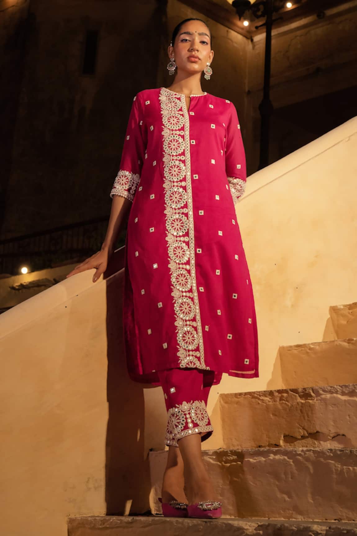 PREEVIN Floral Mirrorwork Embroidered Kurta With Pant