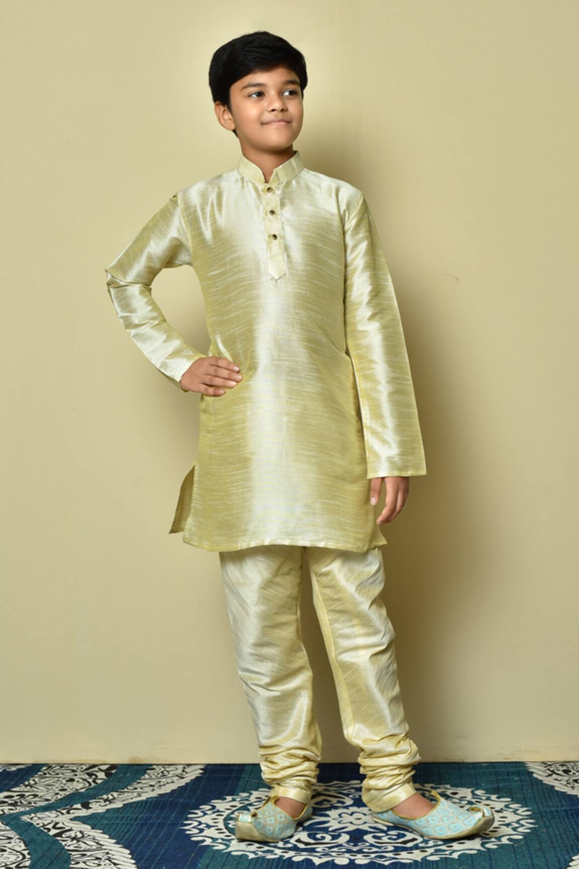 Petite Pomme Half Button Placket Kurta