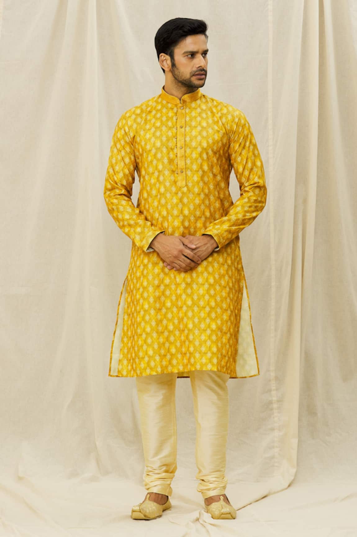 Arihant Rai Sinha Handloom Cotton Print Kurta 