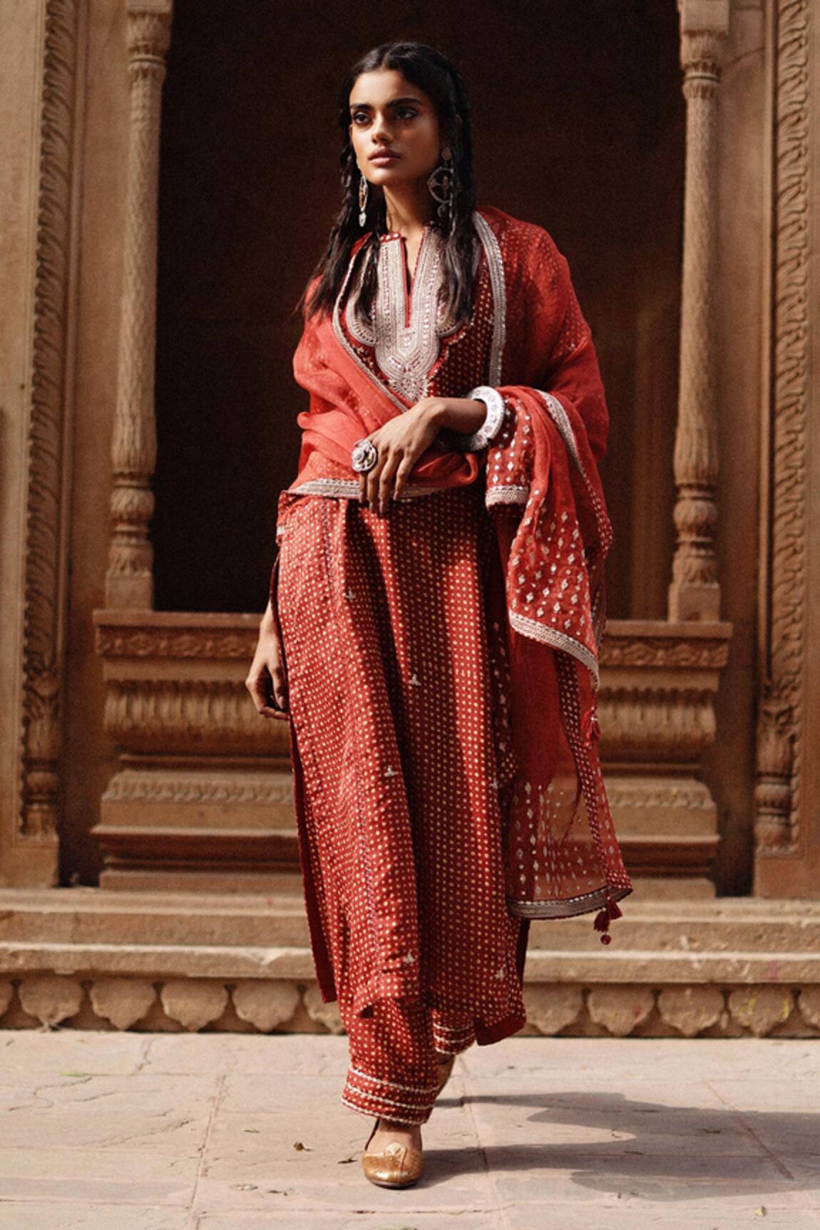 Avacara Silk Cotton Embellished Bodice Kurta Set