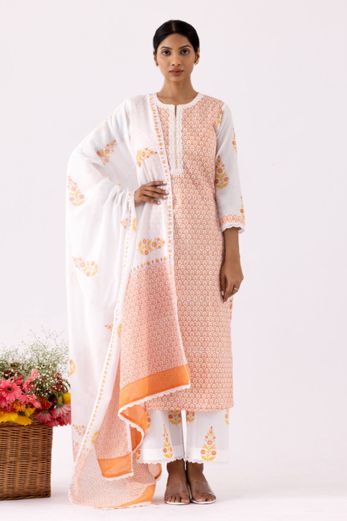 Abbaran Floral Print Kurta Set