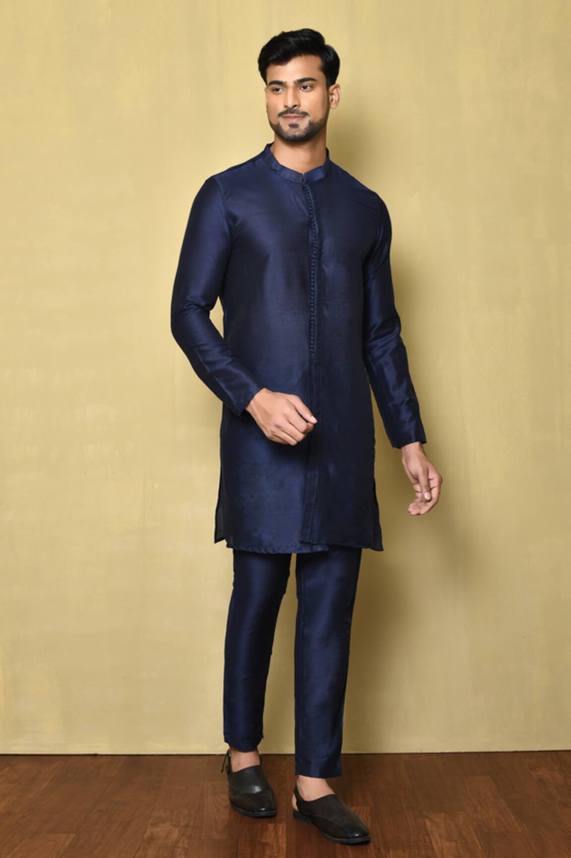 Naintara Bajaj Potli Button Front Solid Kurta Set