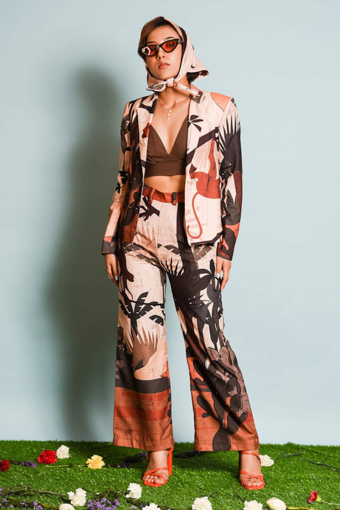 The Dramebaaz Co Double Breasted Printed Blazer Pant Set