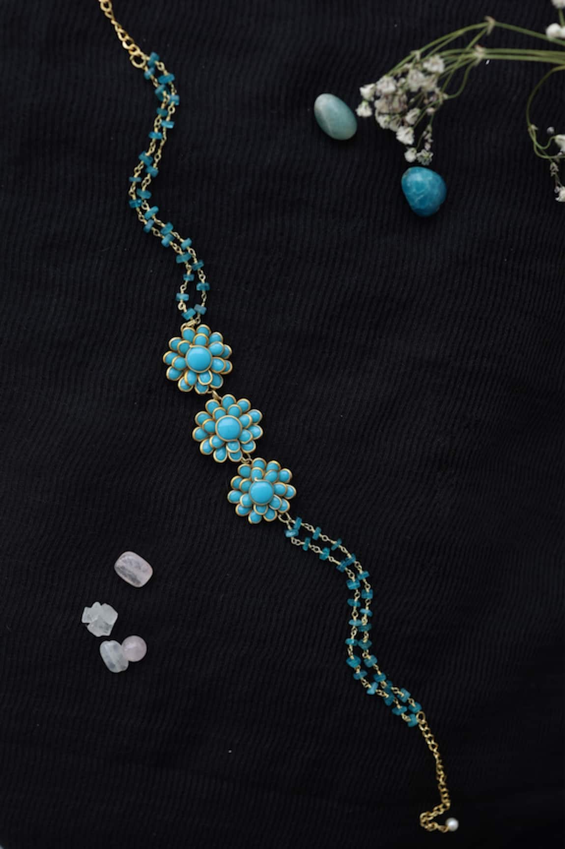 Do Taara Patchi Choker Necklace