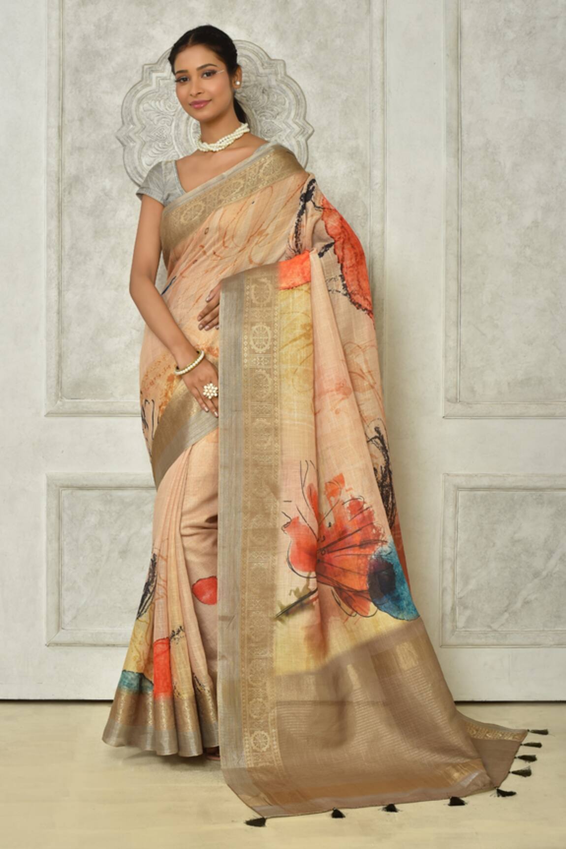 Samyukta Singhania Linen Printed Saree With Running Blouse