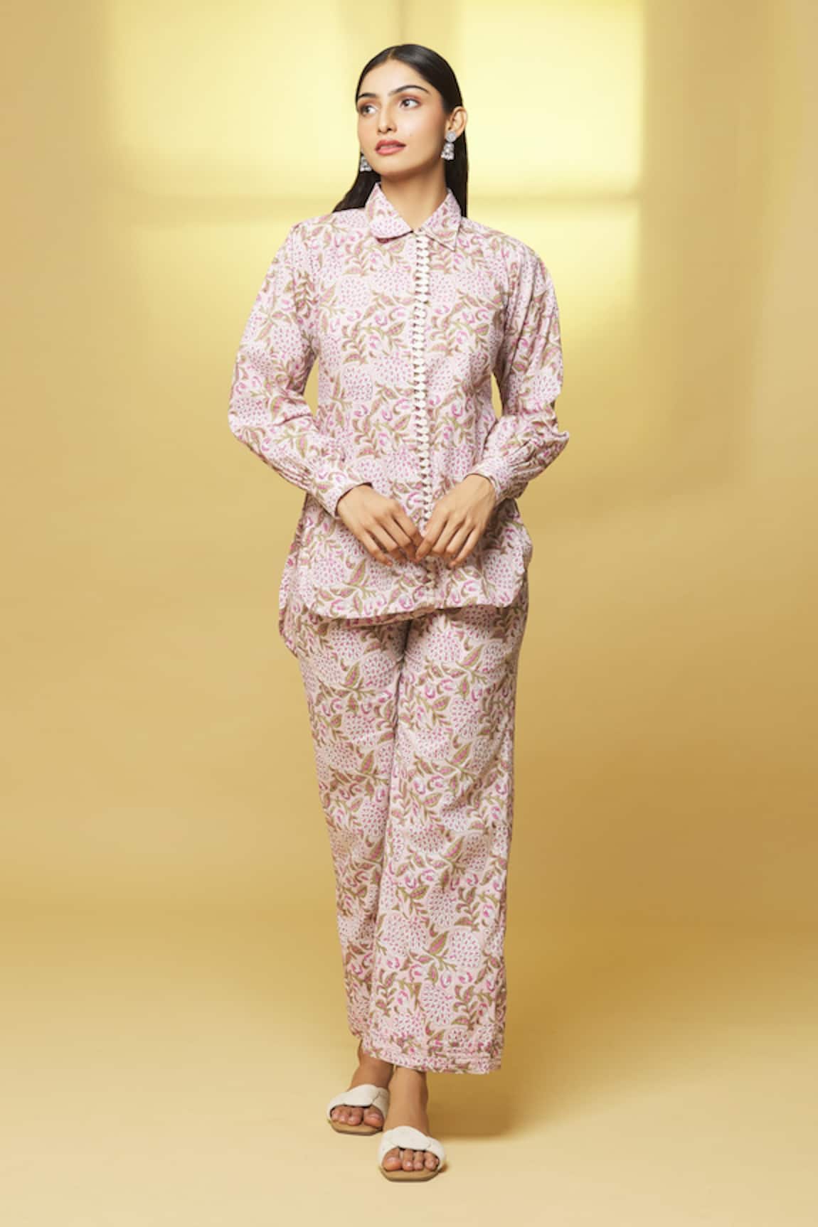 Kalakaari By Sagarika Floral Bloom Print Tunic With Pant